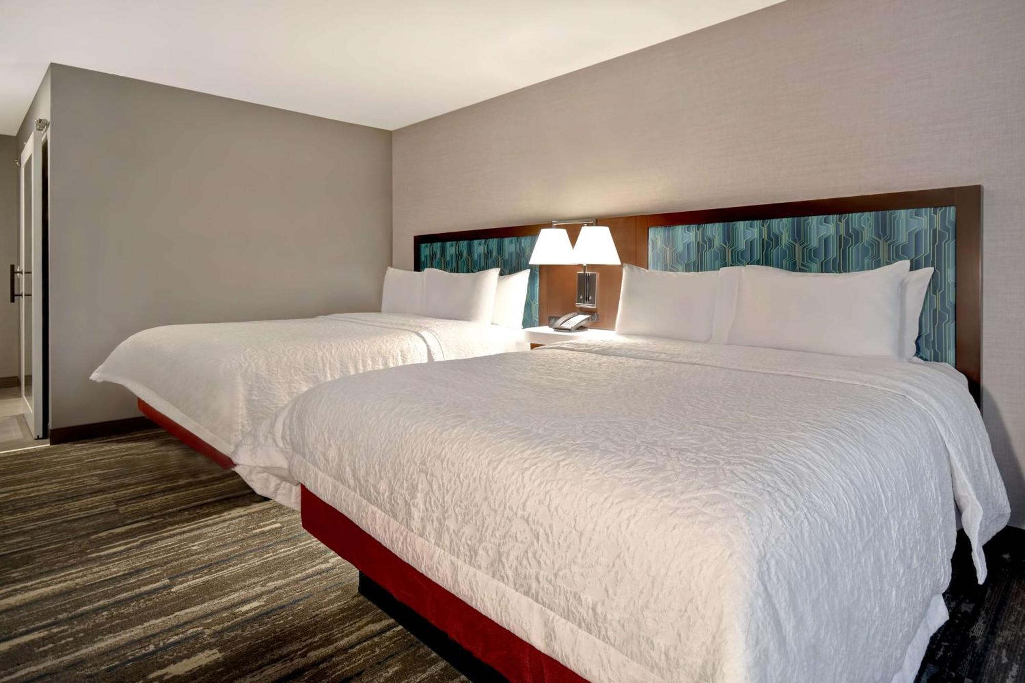 Hotel Hampton
