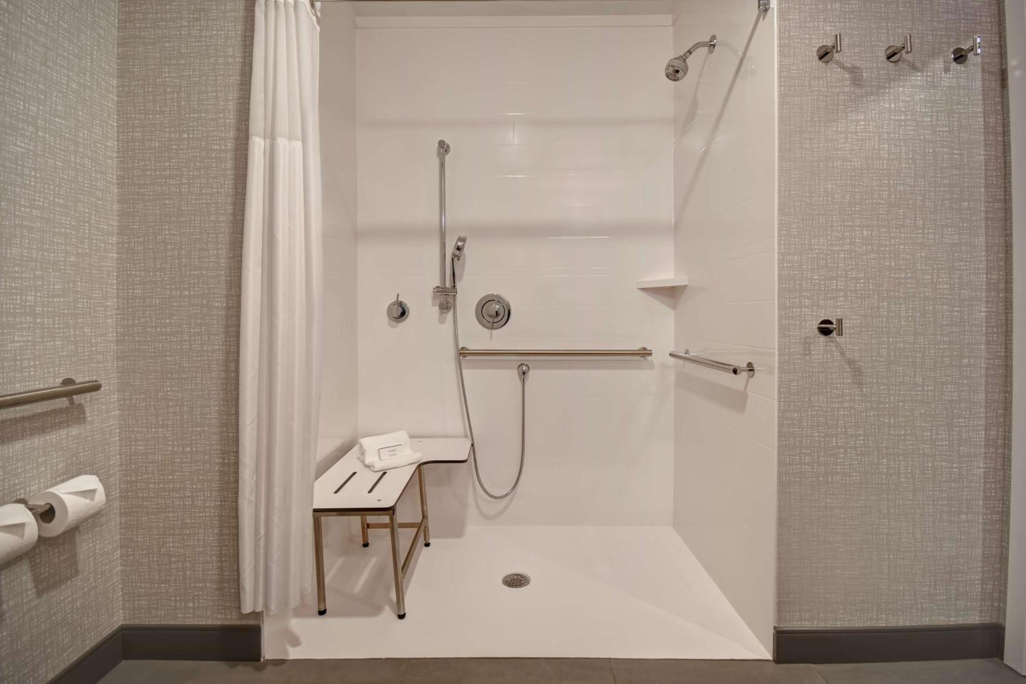 Hotel Hampton Pleasant View